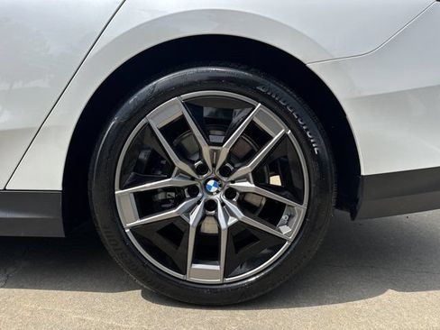 Certified 2026 BMW 530i xDrive AWD/4WD image 27
