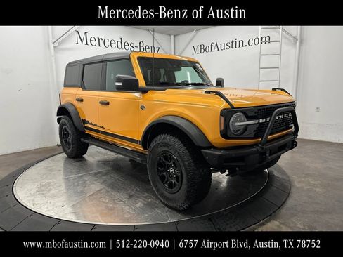Used 2022 Ford Bronco Wildtrak AWD/4WD image 1