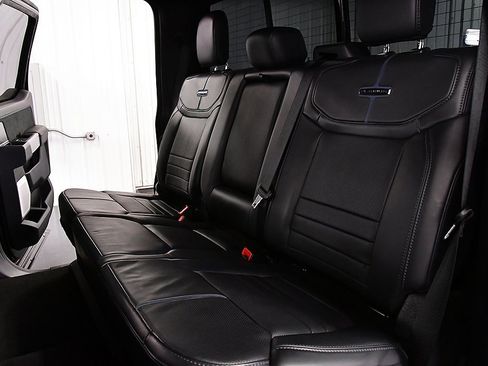 Used 2025 Ford F350 Platinum image 32