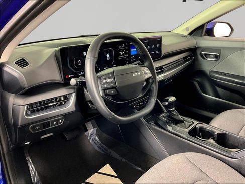 Used 2025 Kia K4 EX FWD image 17