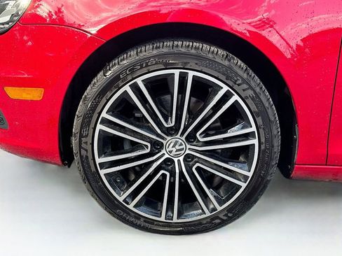Used 2014 Volkswagen Eos w/ Sport Package FWD image 27