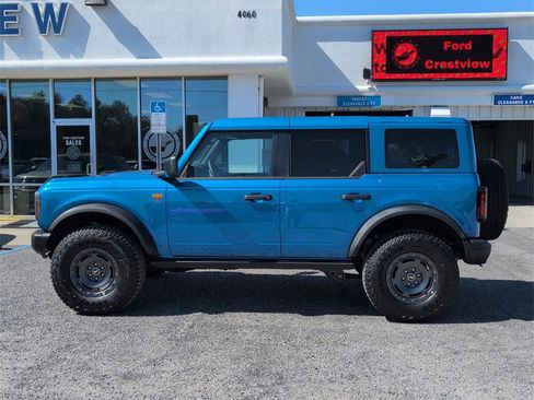 New 2025 Ford Bronco Badlands w/ Sasquatch Package image 9