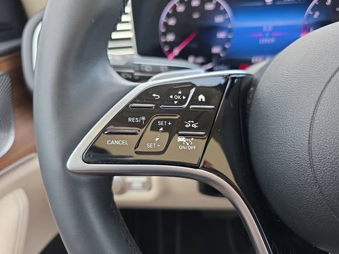 Certified 2024 Mercedes-Benz GLE 350 4MATIC image 21