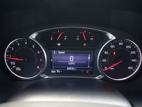 Used 2022 GMC Acadia SLE w/ Driver Convenience Package FWD image 26
