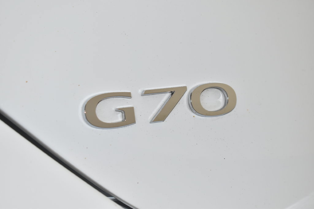 Used 2025 Genesis G70 2.5T AWD/4WD image 9