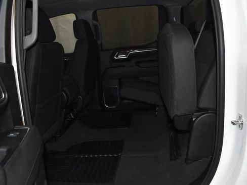 Used 2025 Chevrolet Silverado 1500 LT image 32