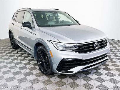 Used 2022 Volkswagen Tiguan SE R-Line