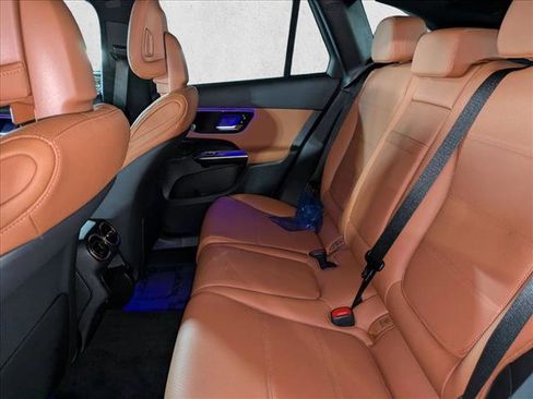 New 2026 Mercedes-Benz GLC 300 image 15