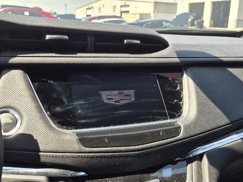Certified 2023 Cadillac XT5 Premium Luxury w/ LPO, Floor Liner Package FWD image 7