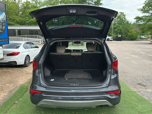 Used 2018 Hyundai Santa Fe Sport FWD image 11