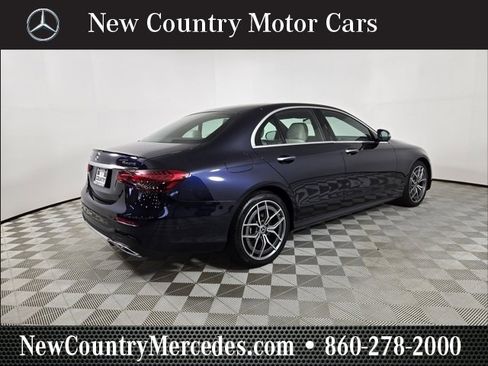 Used 2022 Mercedes-Benz E 450 4MATIC Sedan image 3