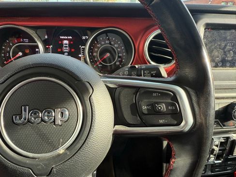 Used 2021 Jeep Wrangler Unlimited Rubicon w/ Cold Weather Group image 13