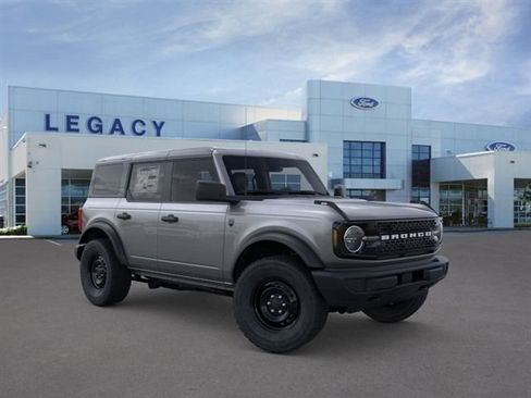 New 2026 Ford Bronco Big Bend image 7