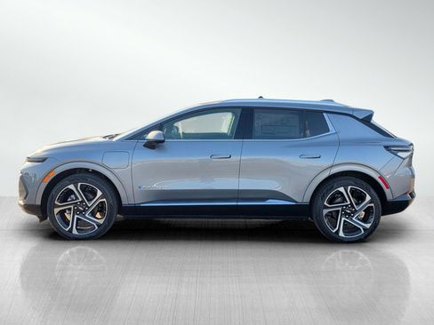 New 2026 Chevrolet Equinox EV LT w/ Convenience Package II image 4