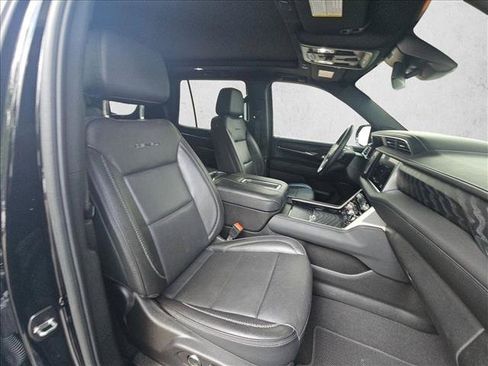 Used 2024 GMC Yukon Denali AWD/4WD image 20