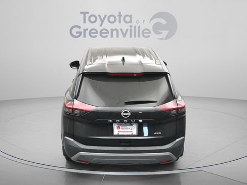 Used 2023 Nissan Rogue S AWD/4WD image 13