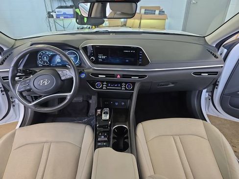 Used 2022 Hyundai Sonata Limited w/ Cargo Package FWD image 14