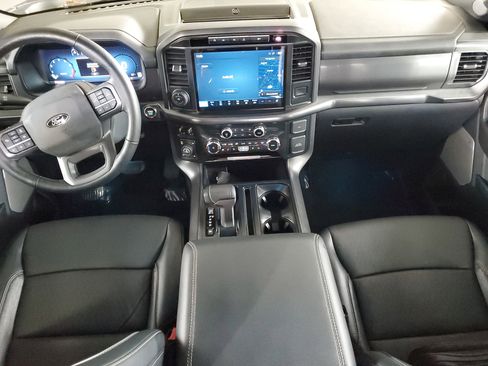 Used 2024 Ford F150 Lariat AWD/4WD image 11
