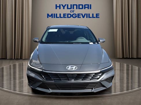 New 2026 Hyundai Elantra SE image 7