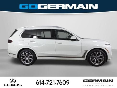 Used 2023 BMW X7 xDrive40i w/ Premium Package AWD/4WD image 6