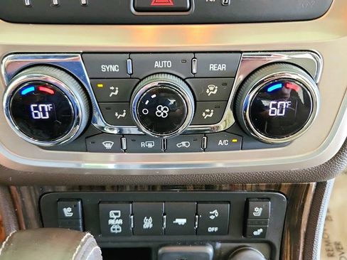 Used 2016 GMC Acadia Denali AWD/4WD image 23