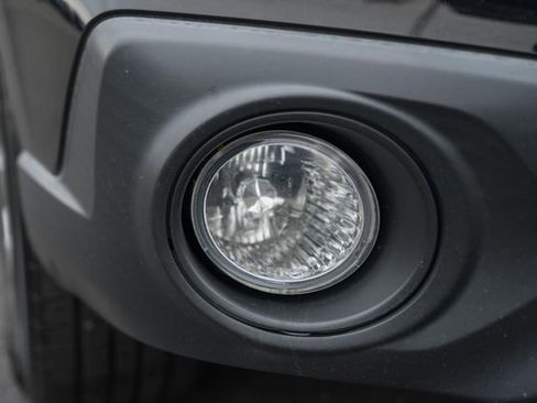 Used 2016 Subaru Outback 2.5i Premium image 12