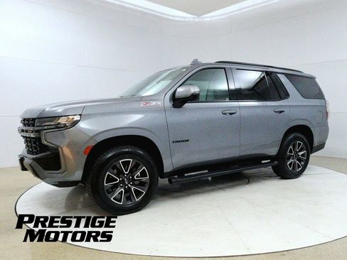 Used 2022 Chevrolet Tahoe Z71 w/ Z71 Off-Road Package AWD/4WD image 3