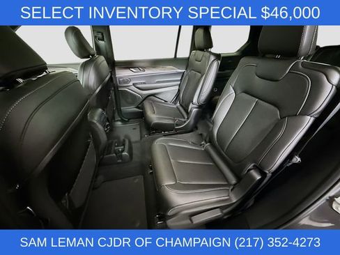 New 2026 Jeep Grand Cherokee L Limited w/ Limited Altitude Package AWD/4WD image 24