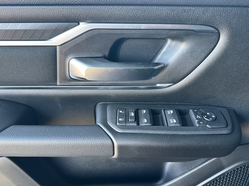 New 2026 RAM 1500 4x4 Crew Cab image 10