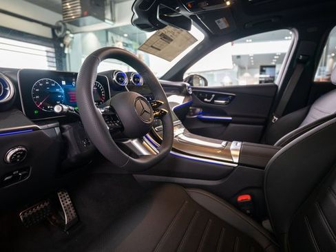 New 2025 Mercedes-Benz GLC 350e GLC 350e image 11