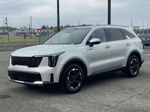 New 2026 Kia Sorento S FWD image 5