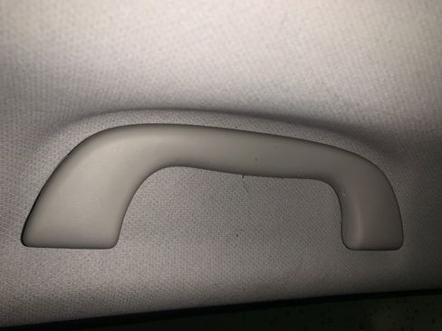 Used 2017 Subaru Forester 2.5i Premium w/ All-Weather Package image 28