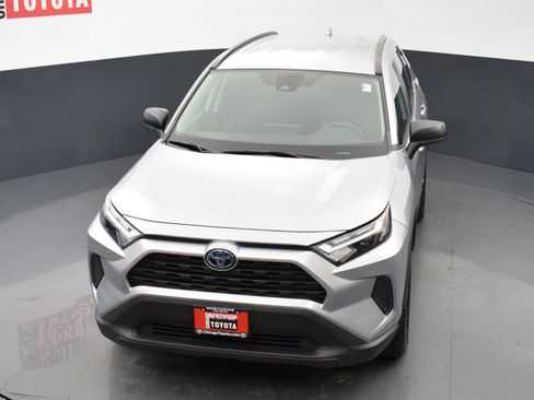 Used 2023 Toyota RAV4 LE AWD/4WD image 22
