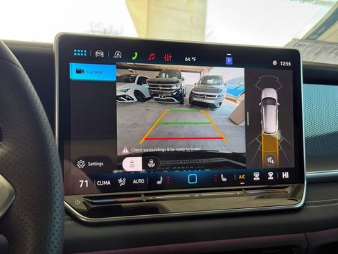 New 2026 Volkswagen Tiguan SE R-Line FWD image 28