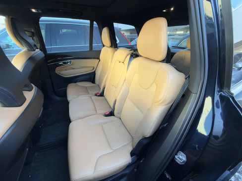 Used 2019 Volvo XC90 T6 Momentum w/ Advanced Package image 31