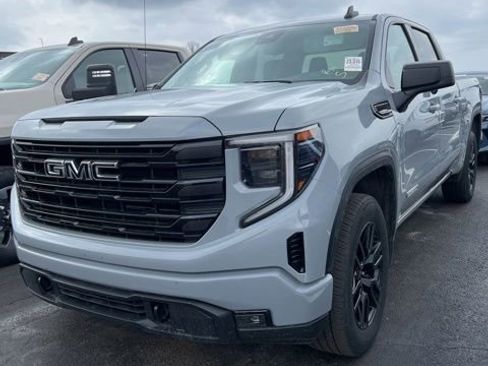 Used 2024 GMC Sierra 1500 Elevation image 1