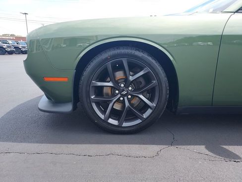 Used 2019 Dodge Challenger GT w/ Plus Package RWD image 10