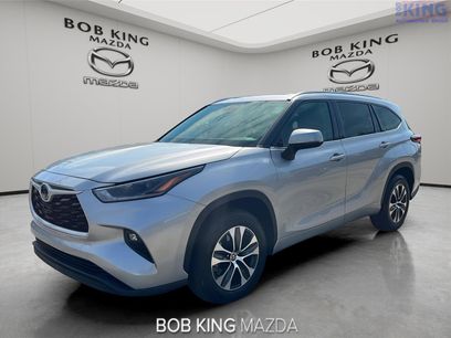 Used 2021 Toyota Highlander XLE