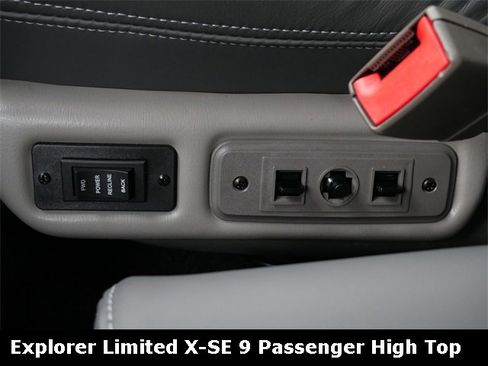 New 2025 GMC Savana 2500 Extended w/ Driver Convenience Package image 46