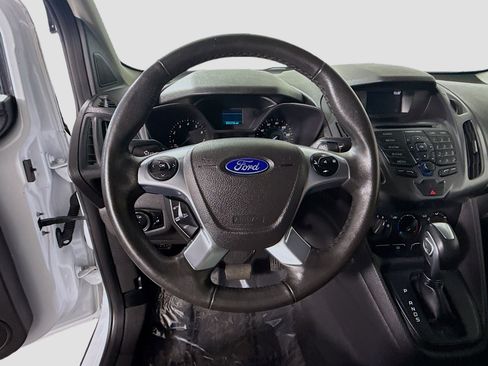 Used 2018 Ford Transit Connect XL image 13