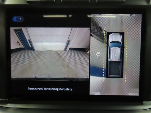 Used 2024 Ford F250 Platinum w/ Snow Plow Prep Package image 25