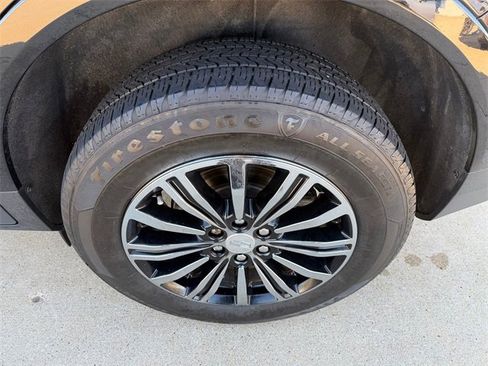 Used 2019 Cadillac XT5 Luxury image 6