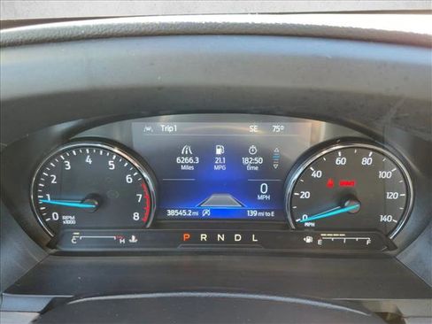 Used 2024 Ford Explorer Limited image 11