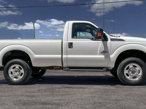 Used 2015 Ford F250 XLT w/ XLT Interior Package AWD/4WD image 7