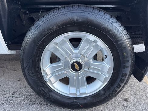 Used 2011 Chevrolet Silverado 1500 LT w/ All-Star Edition image 10