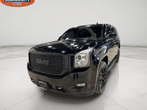 Used 2018 GMC Yukon SLT w/ Premium Edition image 2