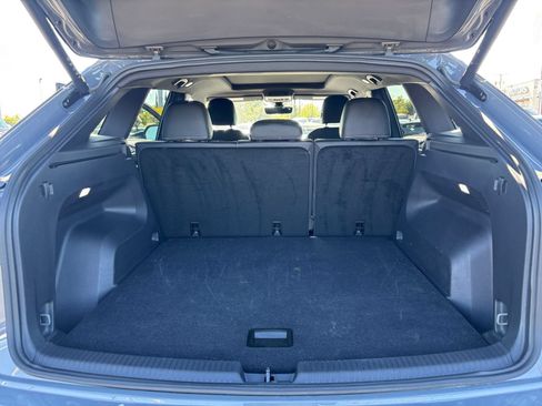 Used 2026 Volkswagen Atlas Cross Sport SE FWD image 35