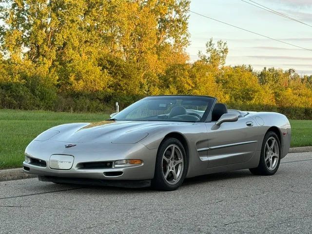 Used 2002 Chevrolet Corvette Convertible w/ Preferred Equipment Group2 RWD image 39