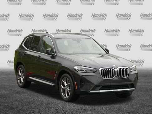 Used 2024 BMW X3 sDrive30i w/ Premium Package w/ZPA RWD image 2