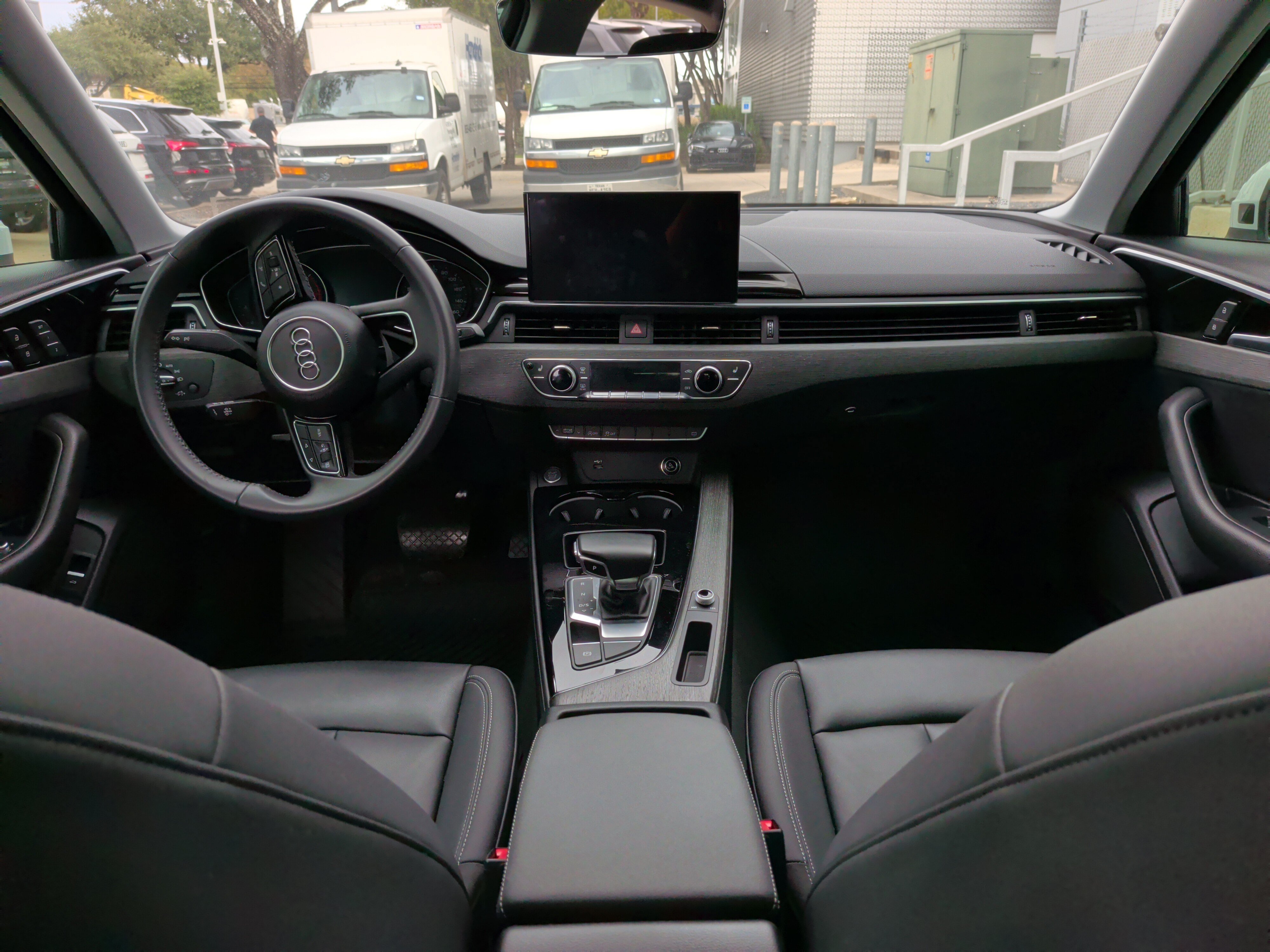 Used 2020 Audi A4 2.0T Premium w/ Convenience Package FWD image 29